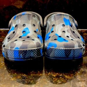 Crocs Camo Print